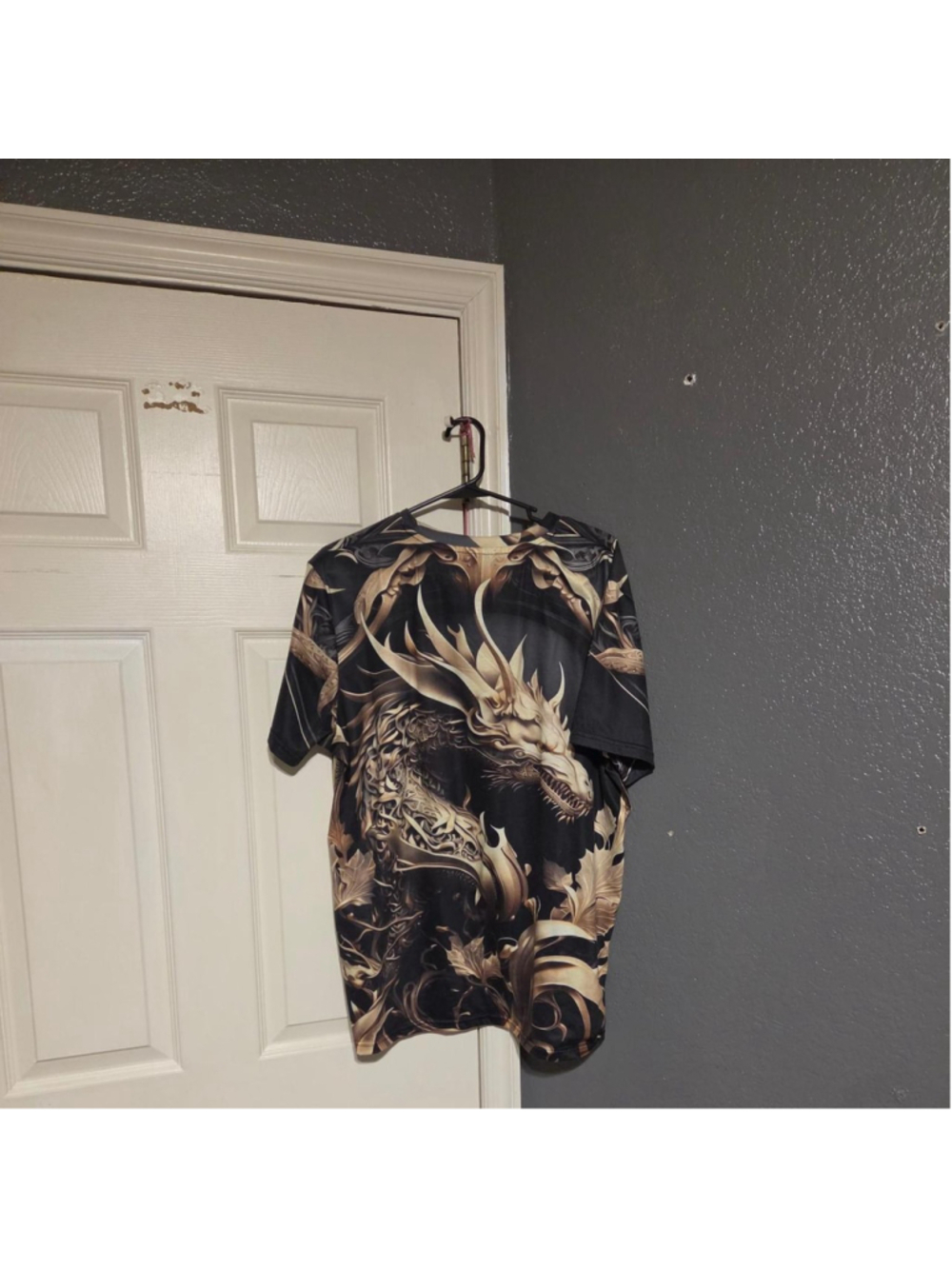 Black and gold dragon graphic tee #dragon #graphic